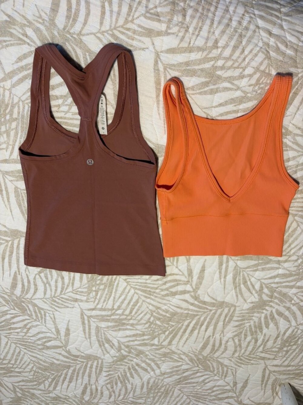 Lot of 2 Lululemon Womens Orange & Maroon Ribbed & Smooth Nylon-Lycra Tanks Sz 0